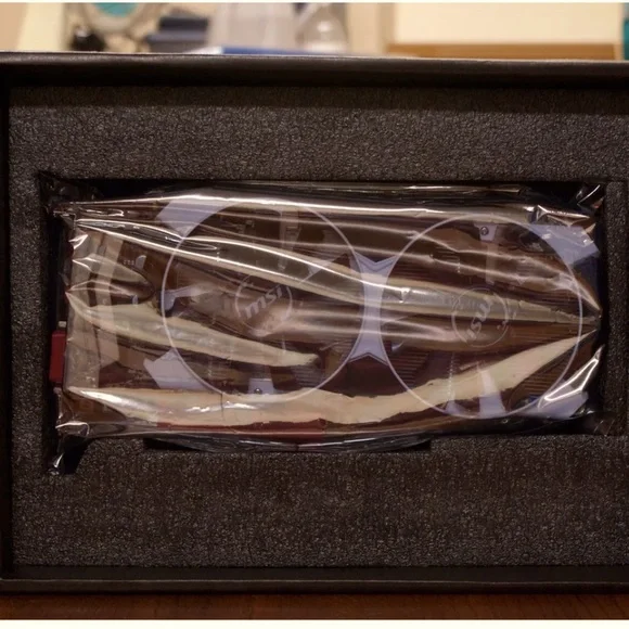 MSI GeForce GTX 960 2GB PCIe 3.0 Overclock Edition Video Card (GTX-960-2GD5T-OC)